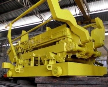 Equipamento industrial mantido pela Metalfund